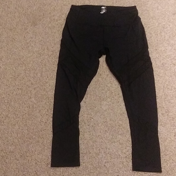 Black leggings 8 - Picture 2 of 2